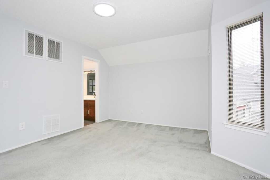161 Treetop Circle, Unit #161, Nanuet, NY 10954 - Photo 34 of 41