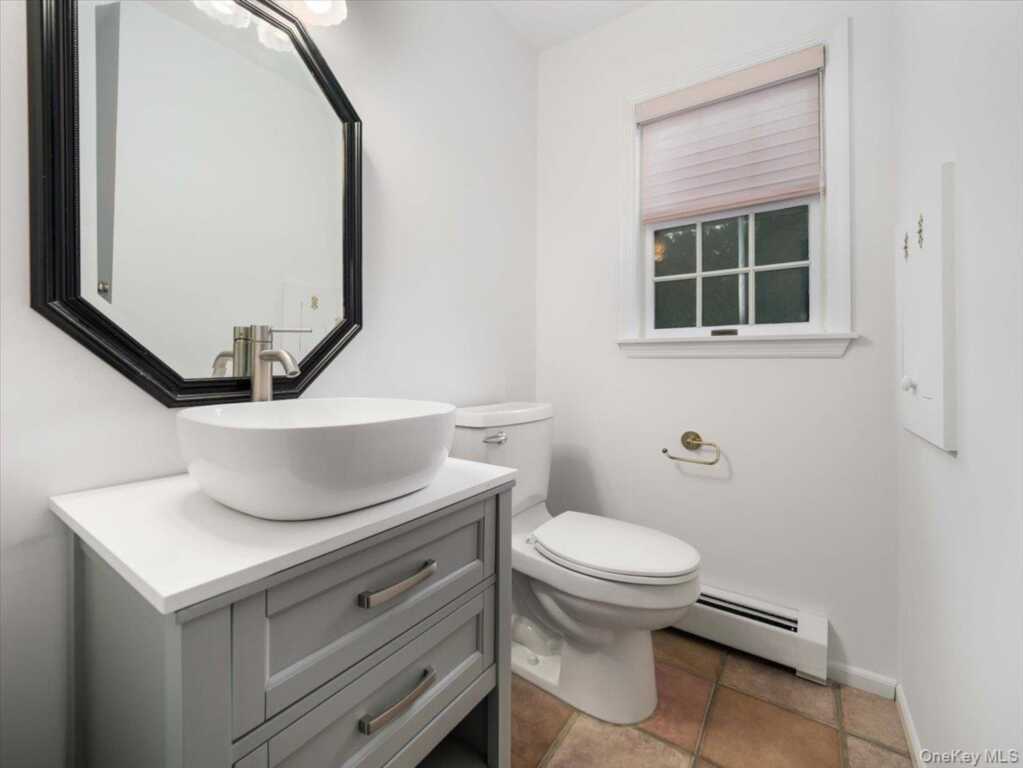 49 Judith Street, Nanuet, NY 10954 - Photo 14 of 36