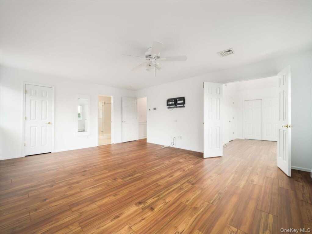 49 Judith Street, Nanuet, NY 10954 - Photo 17 of 36