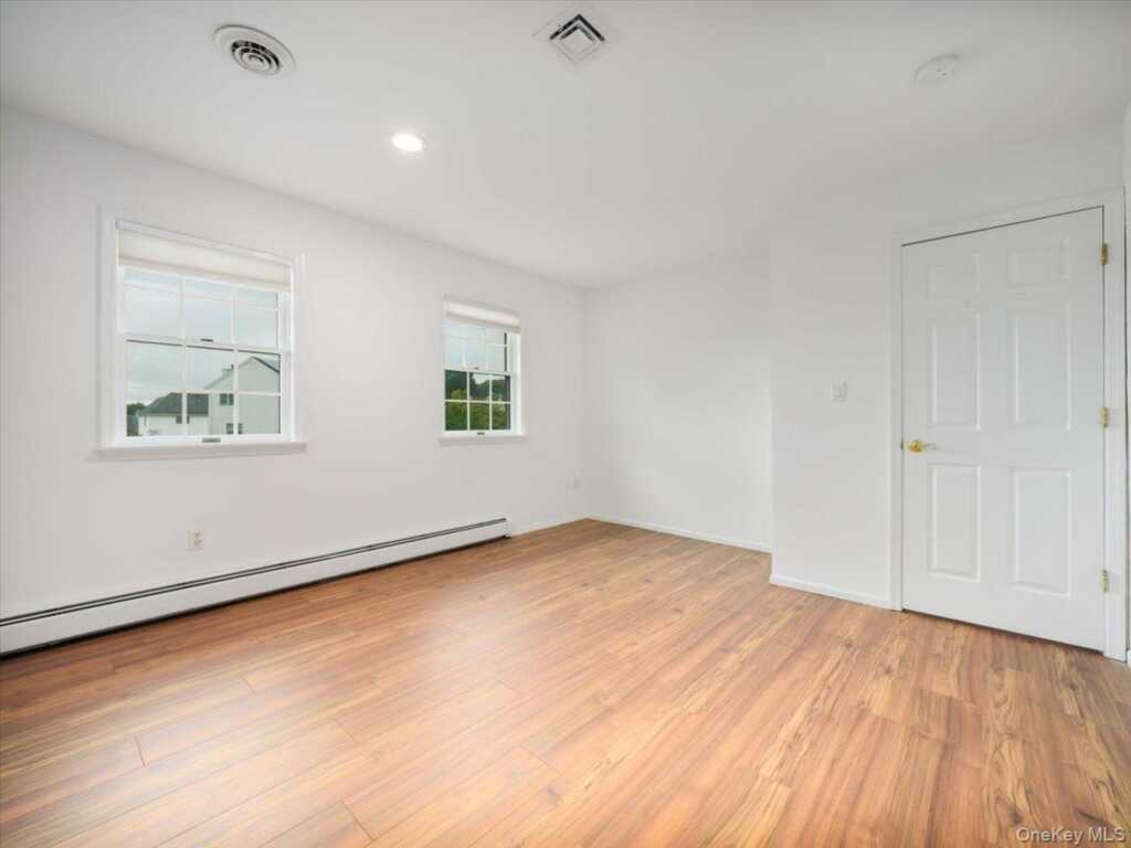 49 Judith Street, Nanuet, NY 10954 - Photo 19 of 36