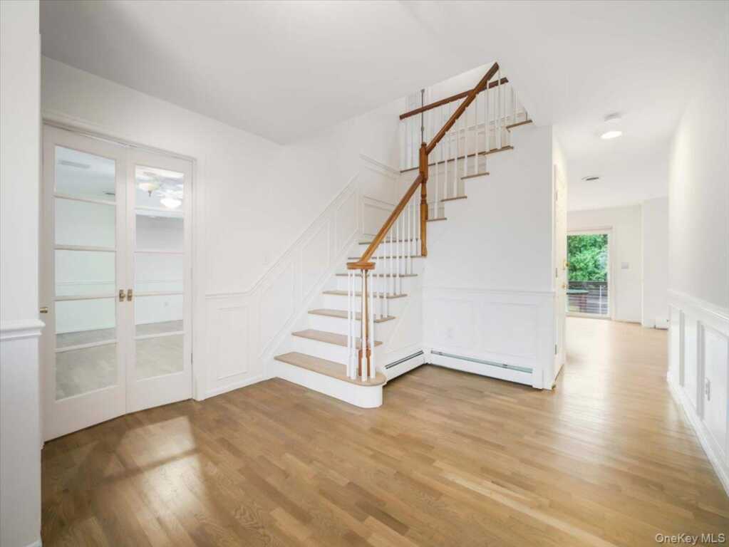 49 Judith Street, Nanuet, NY 10954 - Photo 6 of 36
