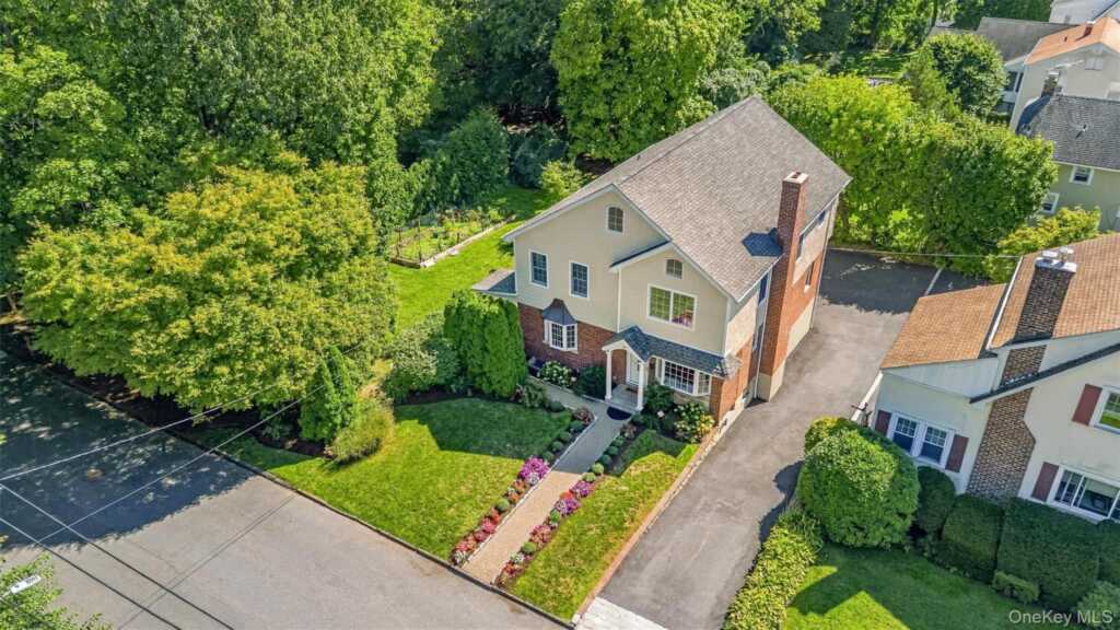 87 Bolton Avenue, White Plains, NY 10605 - Photo 2 of 47