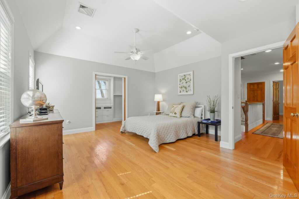 87 Bolton Avenue, White Plains, NY 10605 - Photo 20 of 47