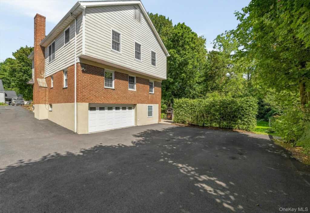 87 Bolton Avenue, White Plains, NY 10605 - Photo 43 of 47