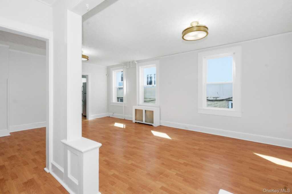 46-48 Robertson Avenue, White Plains, NY 10606 - Photo 5 of 23