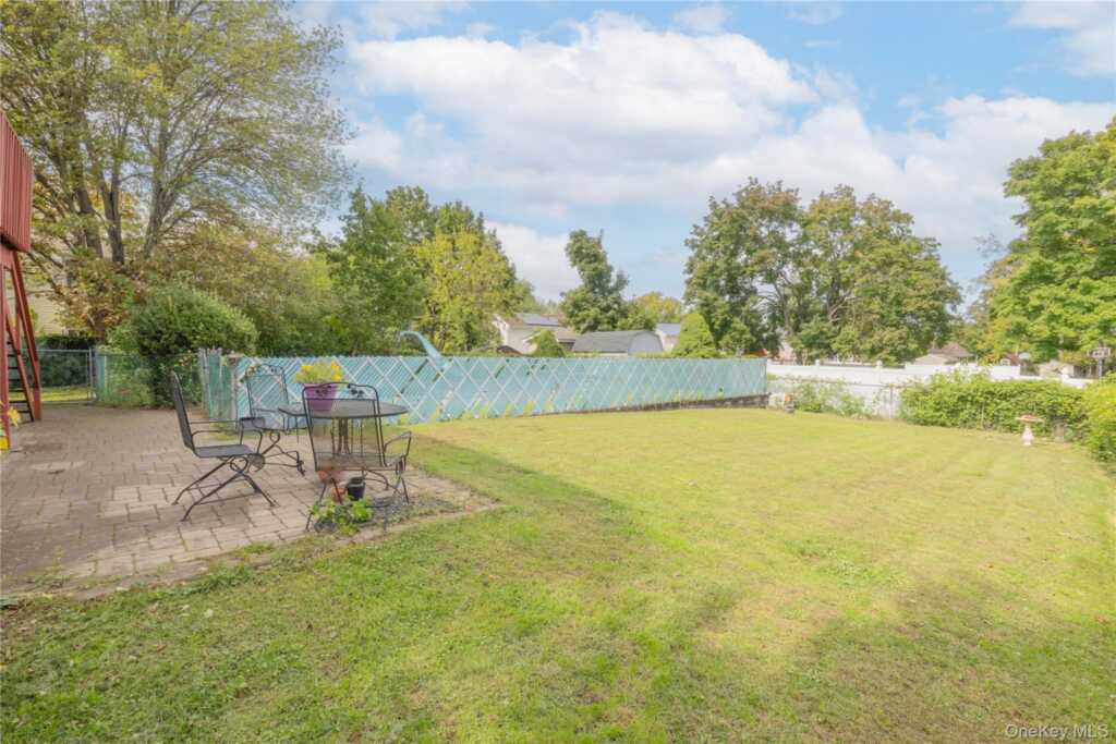 87 Filors Lane, Stony Point, NY 10980 - Photo 5 of 26