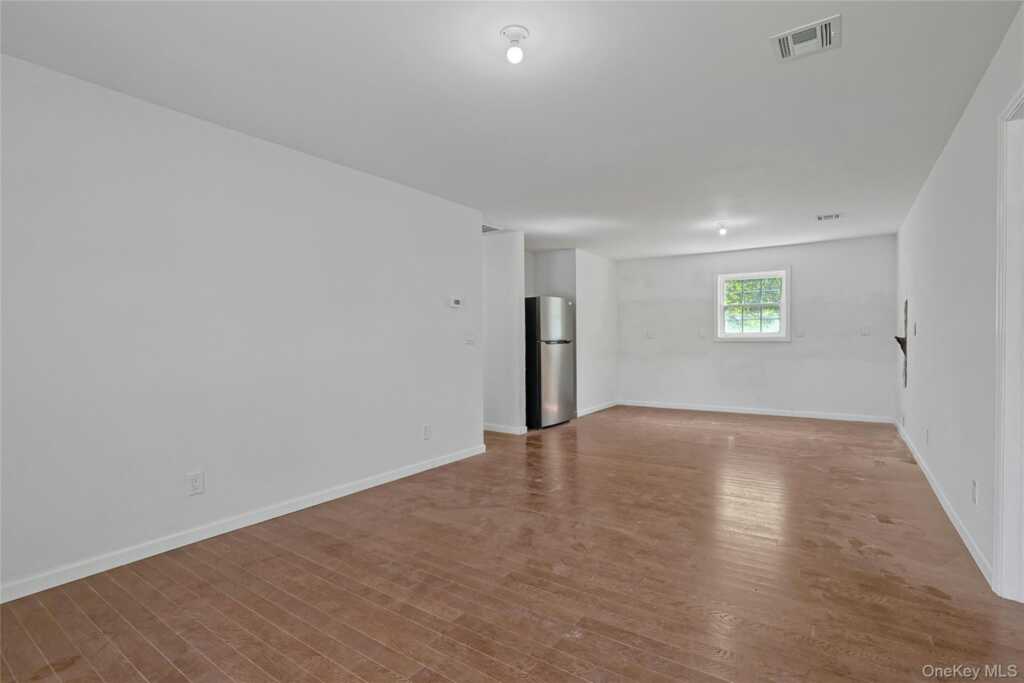 15 Waldron Avenue, Nyack, NY 10960 - Photo 24 of 44