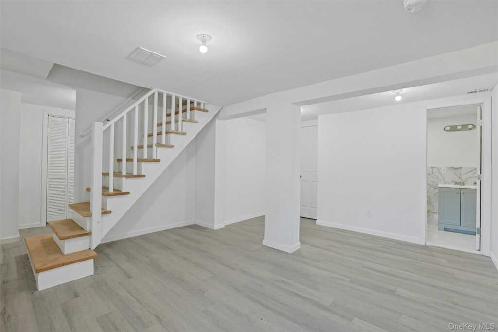 15 Waldron Avenue, Nyack, NY 10960 - Photo 35 of 44