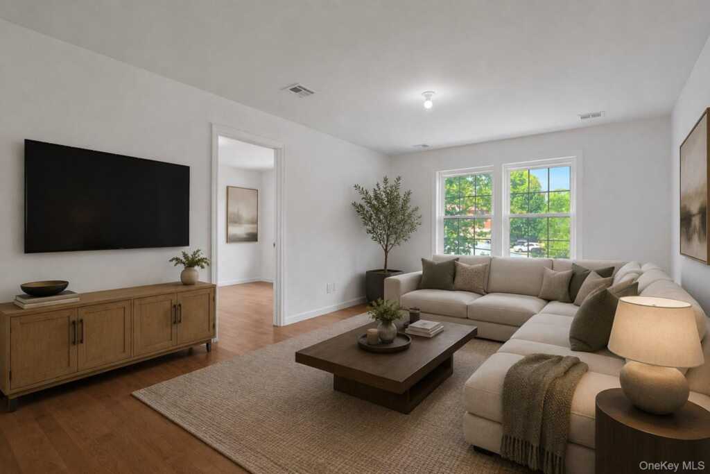 15 Waldron Avenue, Nyack, NY 10960 - Photo 4 of 44