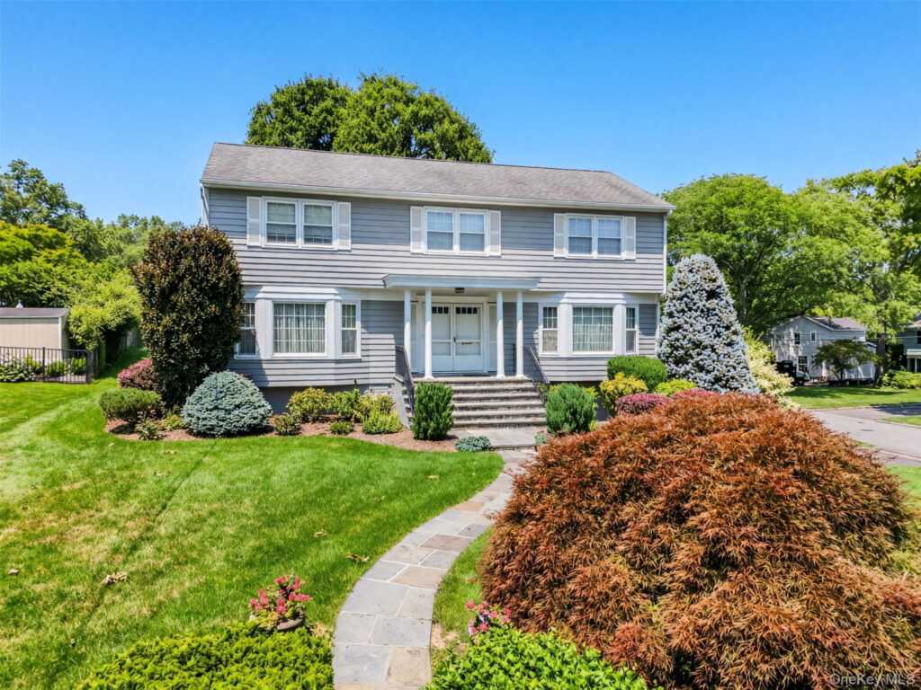 1 Parkwood Place, Rye, NY 10573
