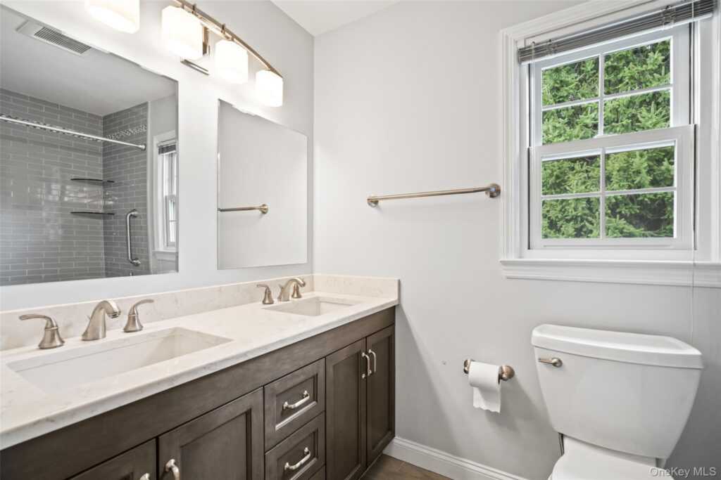1 Parkwood Place, Rye, NY 10573 - Photo 16 of 30