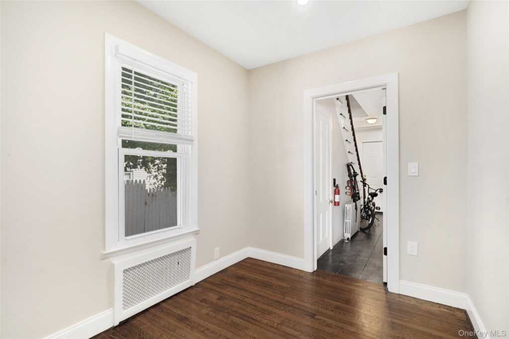352 Willett Avenue, Unit #1, Rye, NY 10573 - Photo 10 of 18