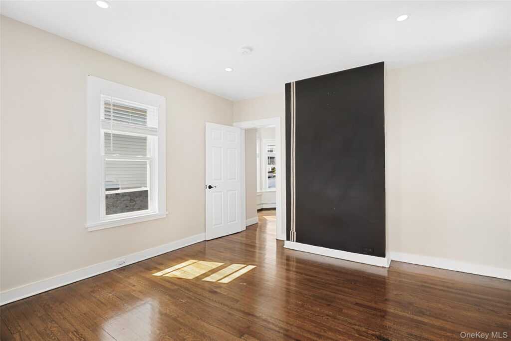 352 Willett Avenue, Unit #1, Rye, NY 10573 - Photo 7 of 18