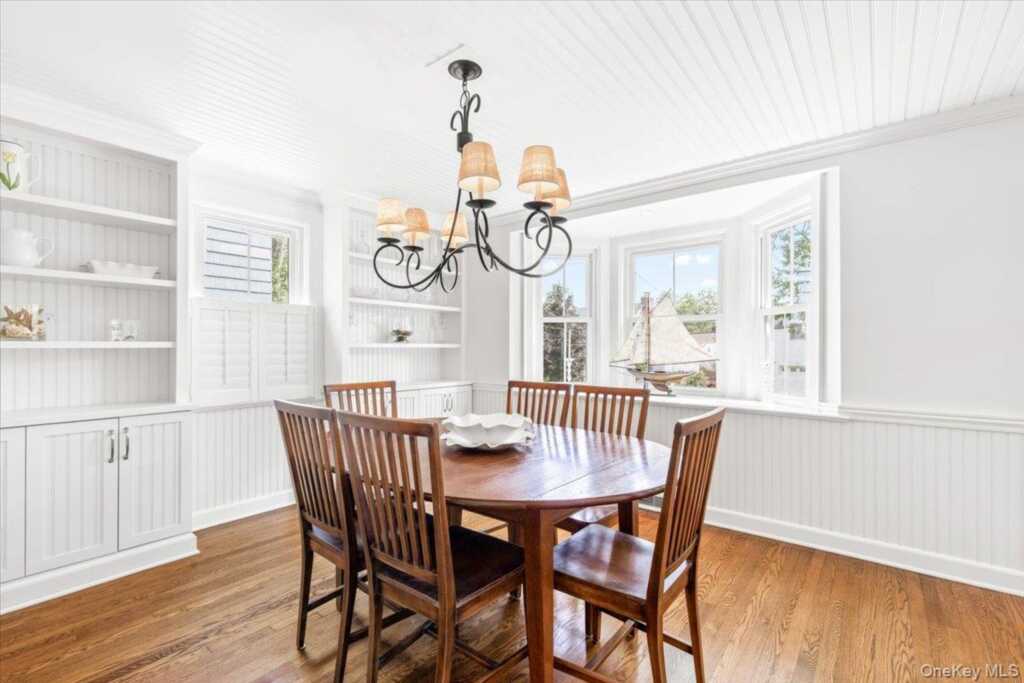 128 Ralph Avenue, White Plains, NY 10606 - Photo 11 of 28