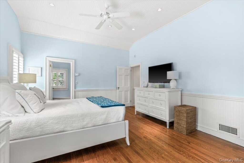 128 Ralph Avenue, White Plains, NY 10606 - Photo 18 of 28