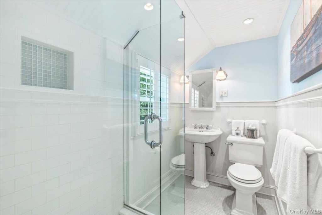 128 Ralph Avenue, White Plains, NY 10606 - Photo 20 of 28