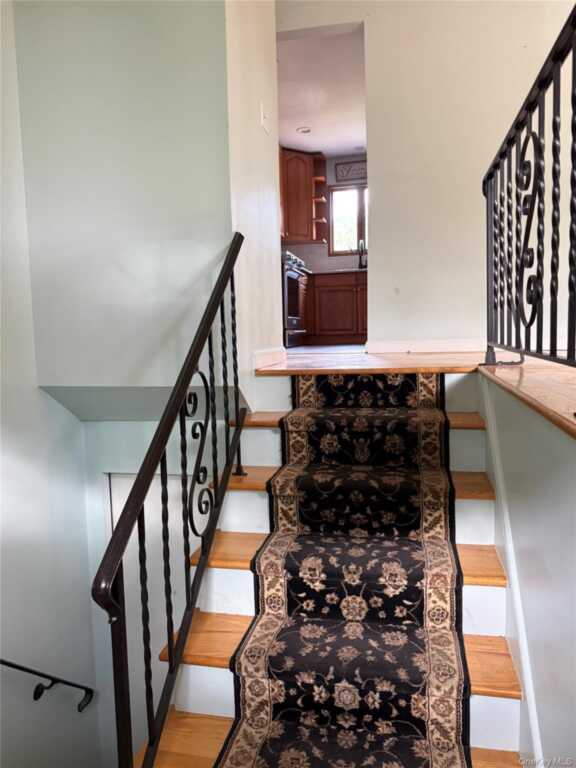 189 Route 210, Stony Point, NY 10980 - Photo 4 of 20