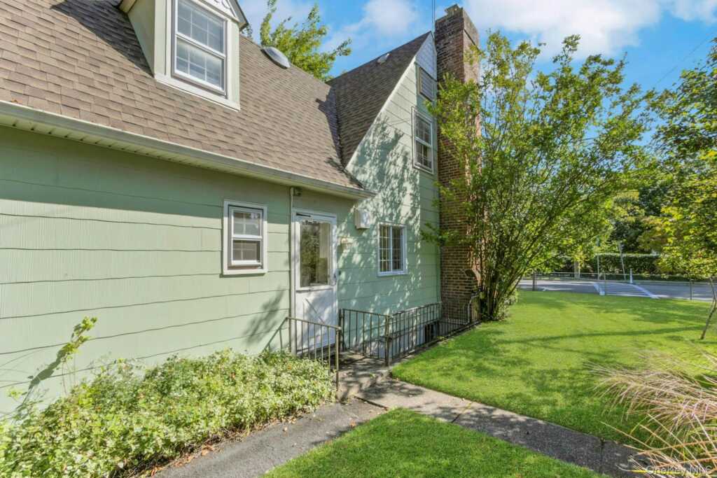 160 N Broadway, Nyack, NY 10960 - Photo 25 of 29