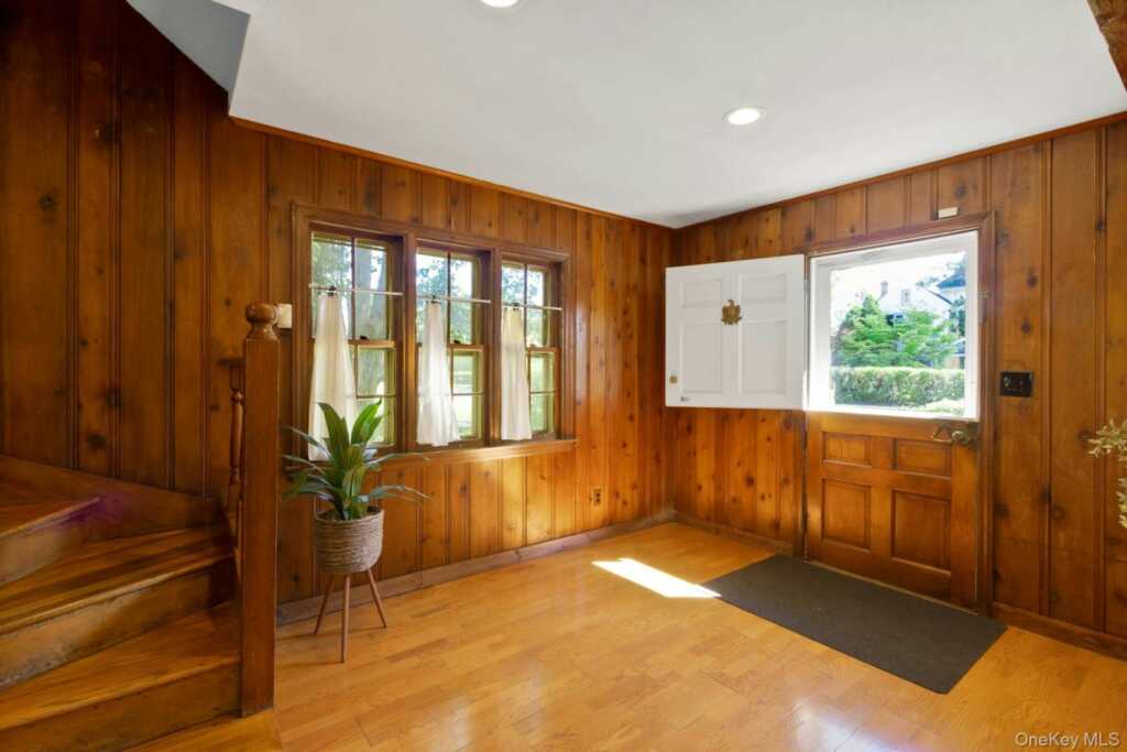 160 N Broadway, Nyack, NY 10960 - Photo 3 of 29
