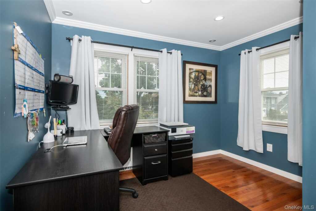 54 Ronalds Avenue, New Rochelle, NY 10801 - Photo 17 of 29