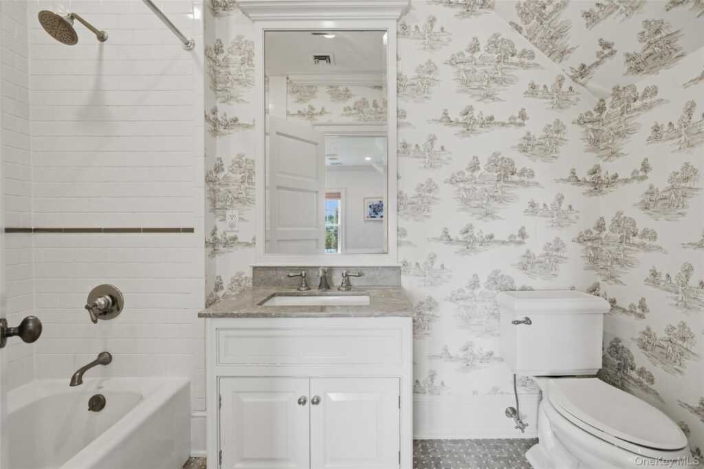 355 Grace Church Street, Rye, NY 10580 - Photo 22 of 34