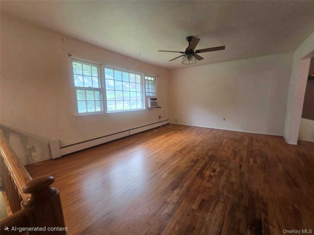 882 Stockton Road, Valley Cottage, NY 10989 - Photo 5 of 15