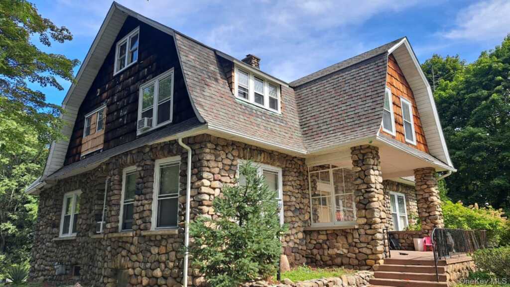 46 Grandview Avenue, Suffern, NY 10901 - Photo 2 of 33