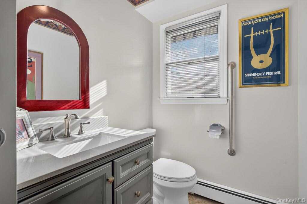 160 Hillside Avenue, Nyack, NY 10960 - Photo 11 of 30