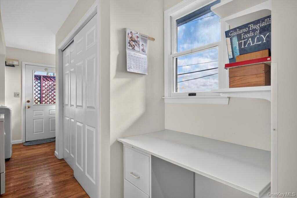 160 Hillside Avenue, Nyack, NY 10960 - Photo 12 of 30