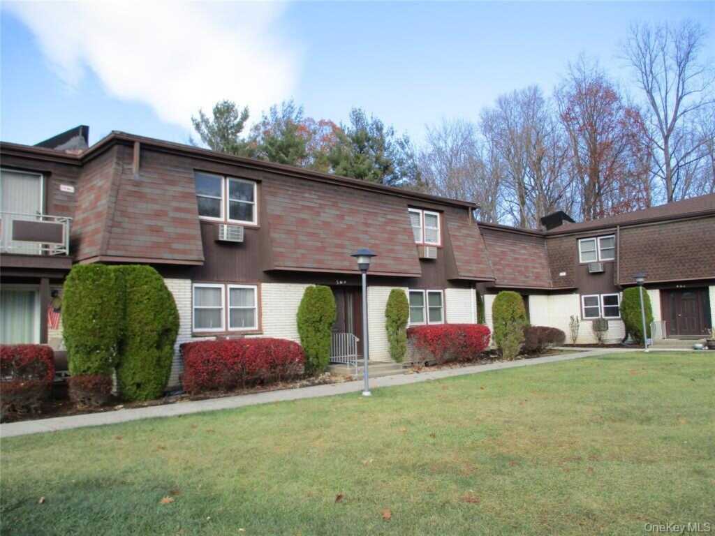 5 Church Lane, Unit #O, Valley Cottage, NY 10989
