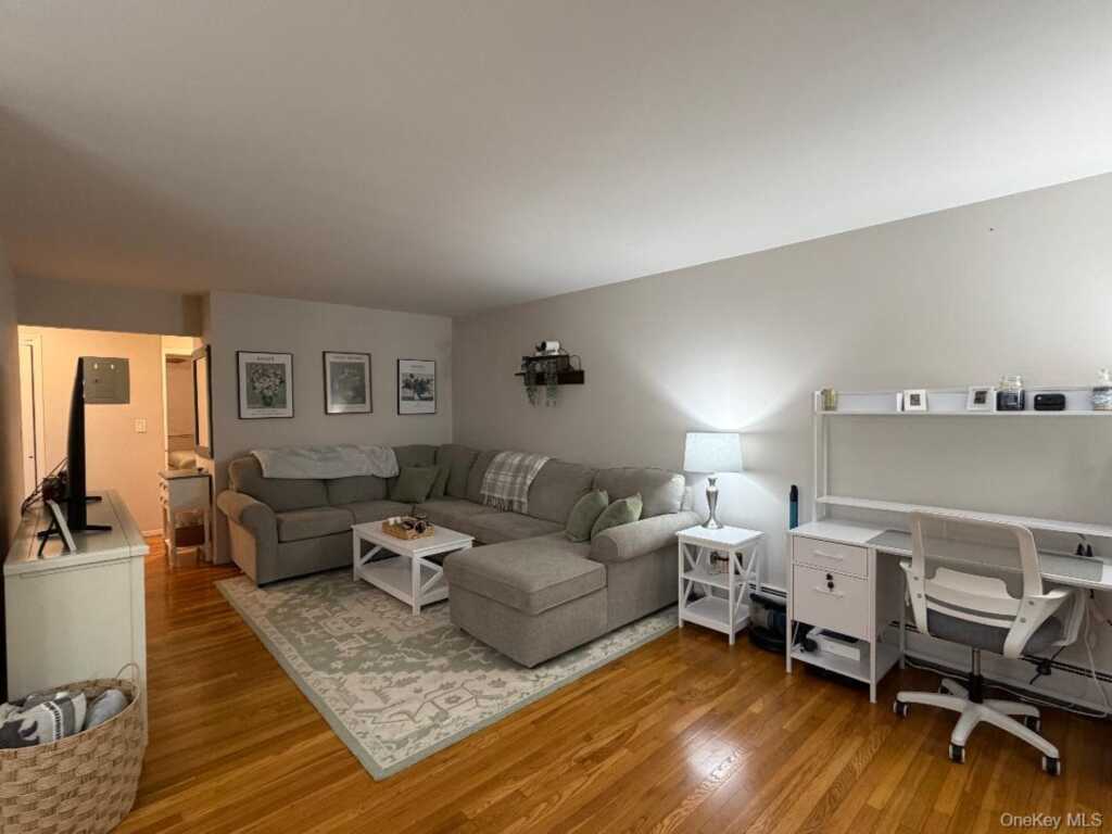 5 Church Lane, Unit #O, Valley Cottage, NY 10989 - Photo 10 of 25