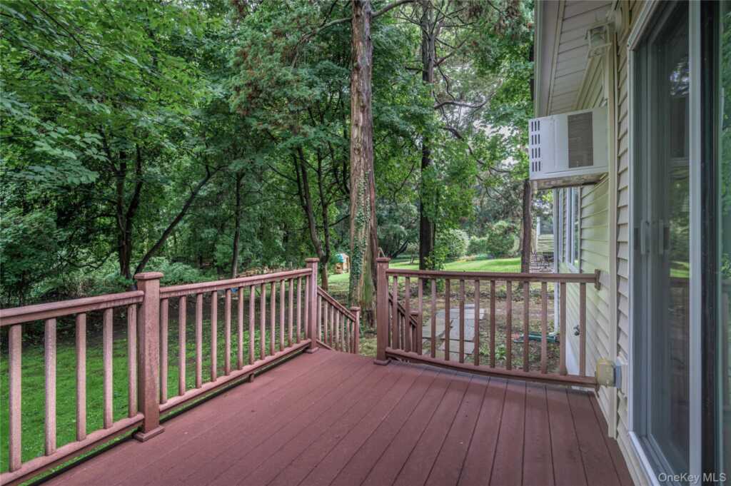 38 Beverly Road, White Plains, NY 10605 - Photo 21 of 50