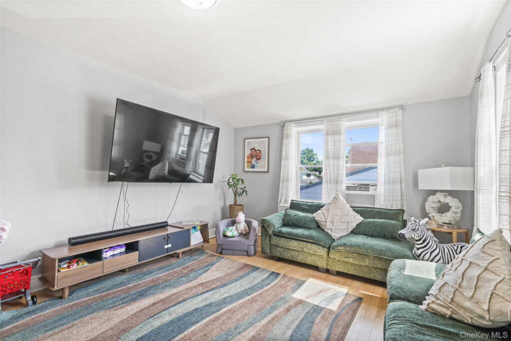 321 Olivia Street, Unit #2, Rye, NY 10573 - Photo 8 of 18