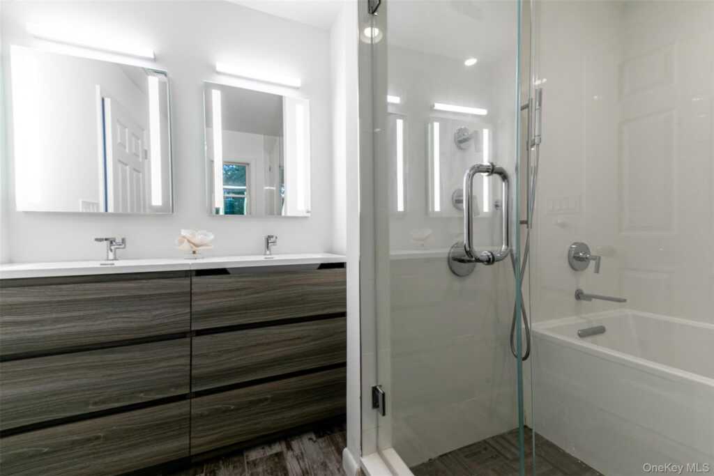 8 Belmont Avenue, Rye, NY 10580 - Photo 12 of 35