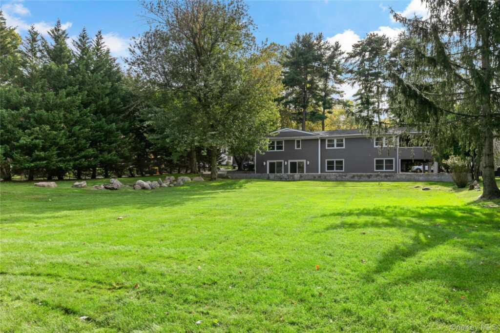 8 Belmont Avenue, Rye, NY 10580 - Photo 32 of 35