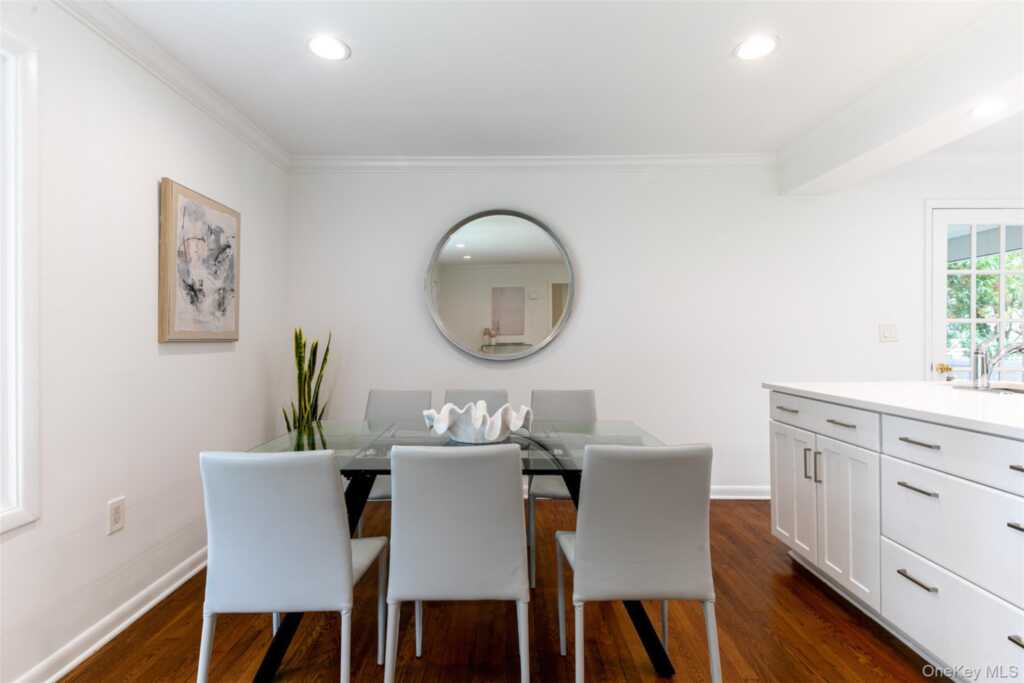 8 Belmont Avenue, Rye, NY 10580 - Photo 8 of 35