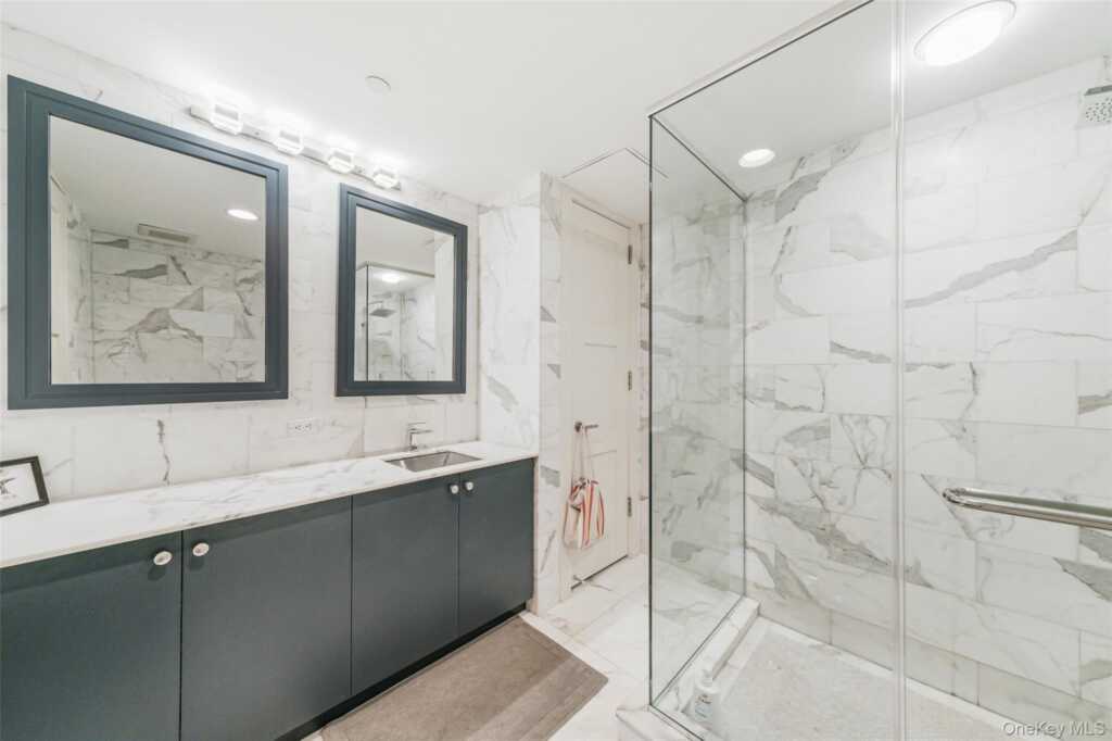 1 Renaissance Square, White Plains, NY 10601 - Photo 19 of 23
