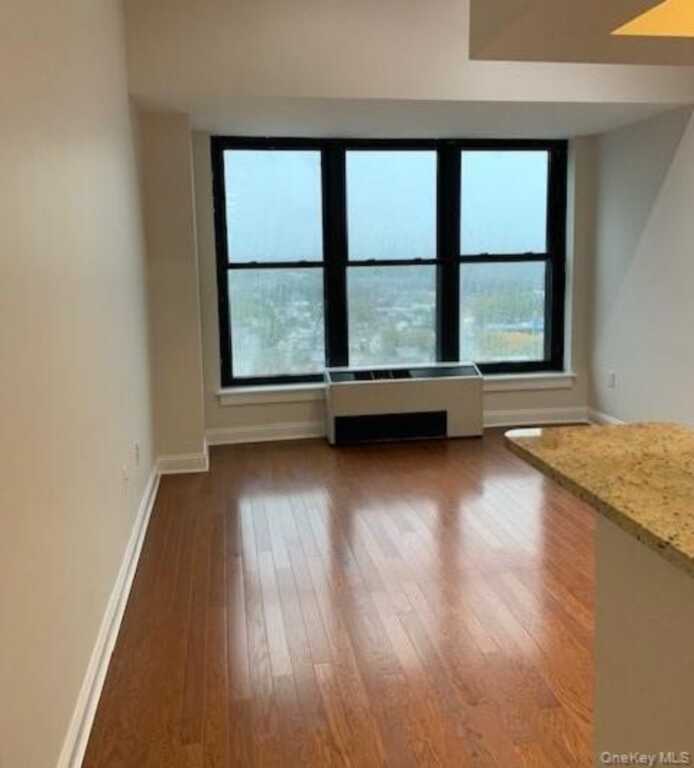 100 New Roc City Place, Unit #413, New Rochelle, NY 10801 - Photo 6 of 17