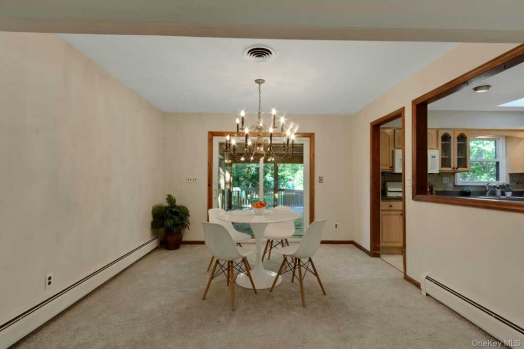 61 Rolling Ridge Road, New City, NY 10956 - Photo 12 of 23