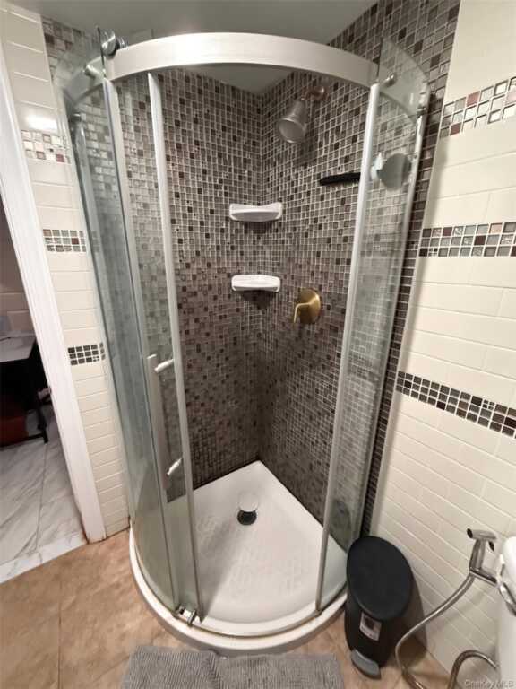 61 Lonergan Drive, Suffern, NY 10901 - Photo 8 of 21
