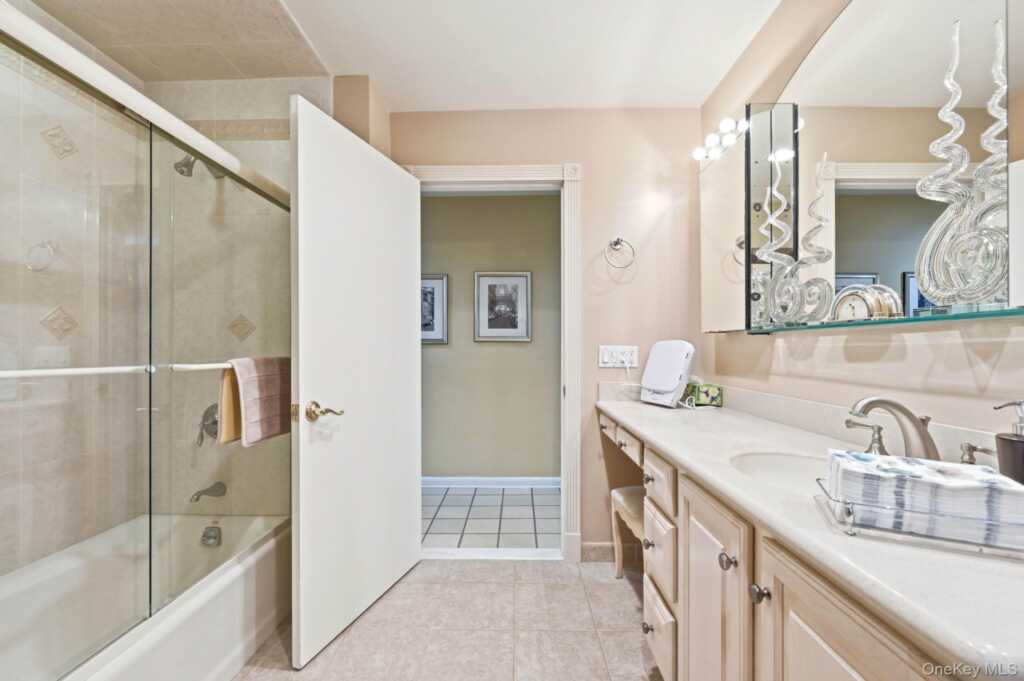36 Havermill Road, New City, NY 10956 - Photo 14 of 24