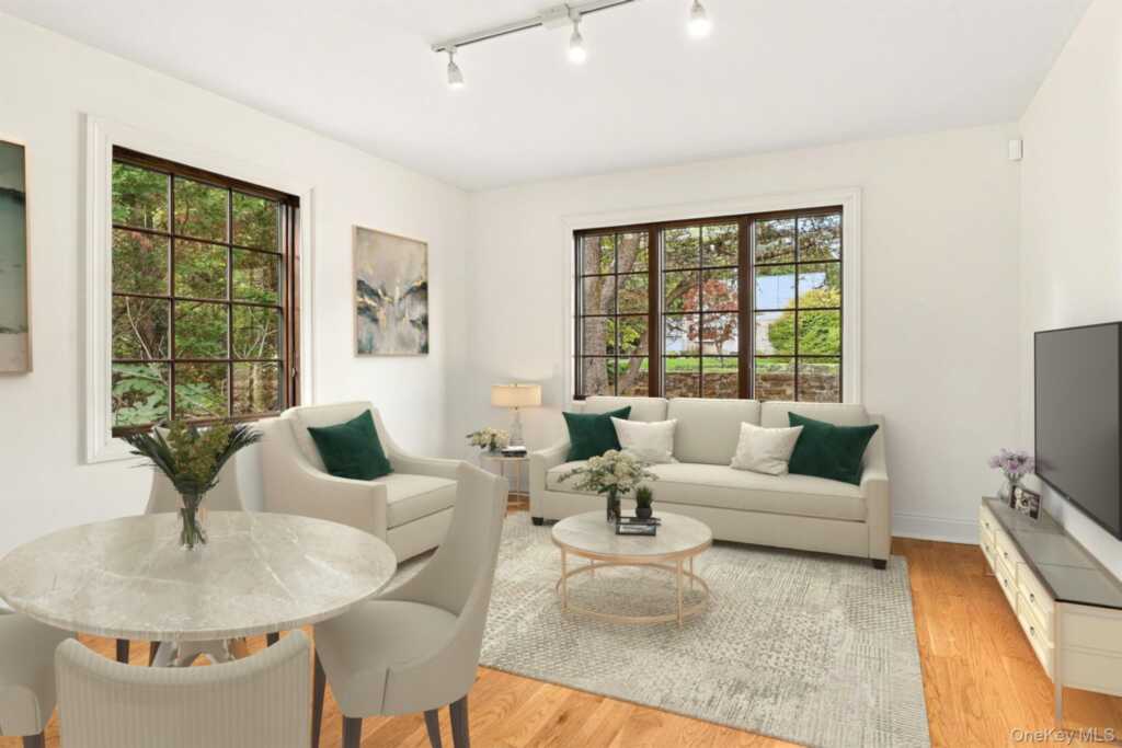 265 Old Mamaroneck Road, White Plains, NY 10605 - Photo 18 of 48