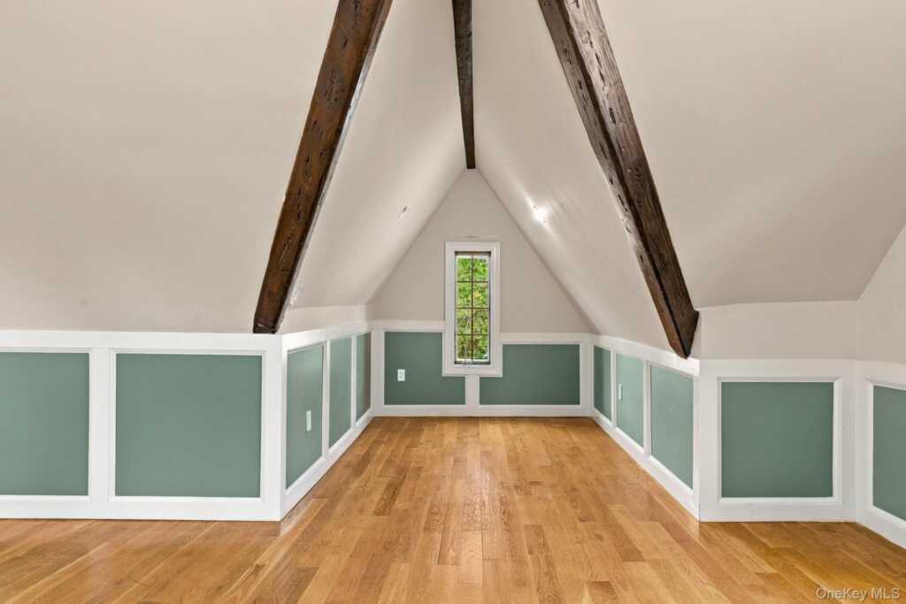 265 Old Mamaroneck Road, White Plains, NY 10605 - Photo 31 of 48