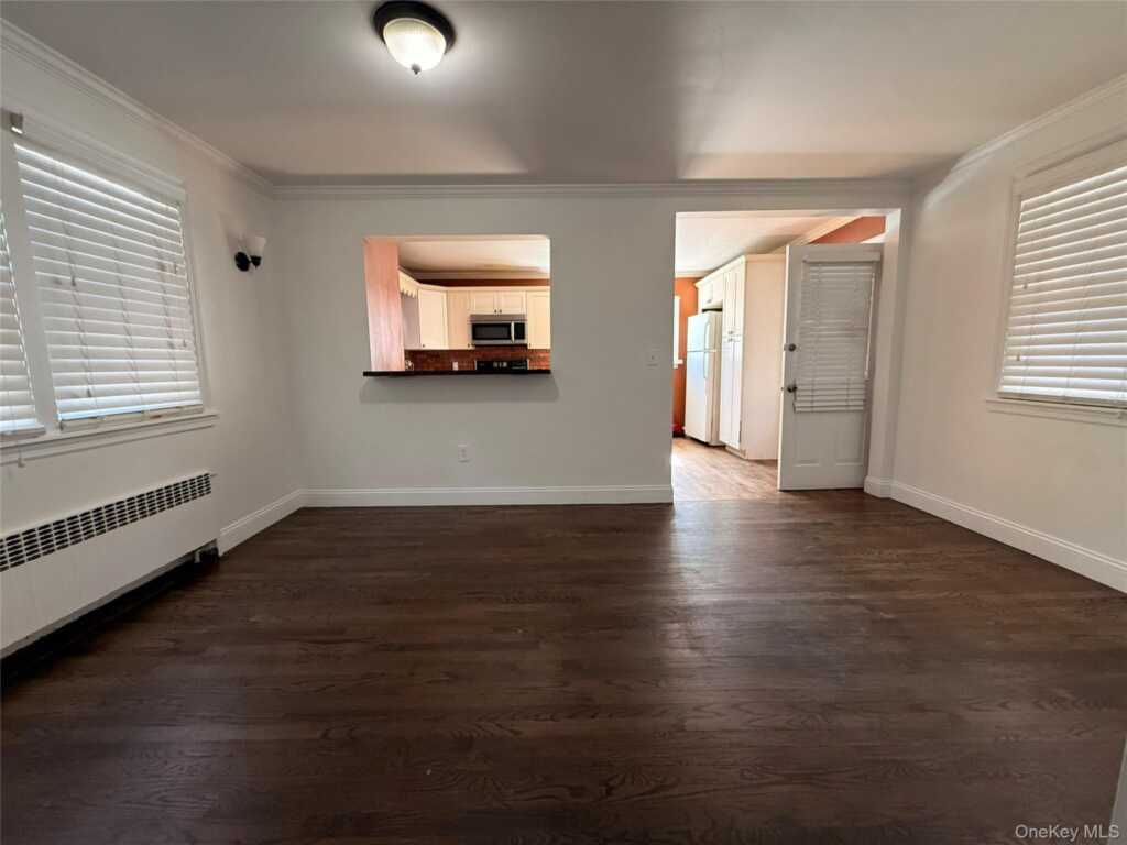 511 Locust Avenue, Rye, NY 10573 - Photo 2 of 13
