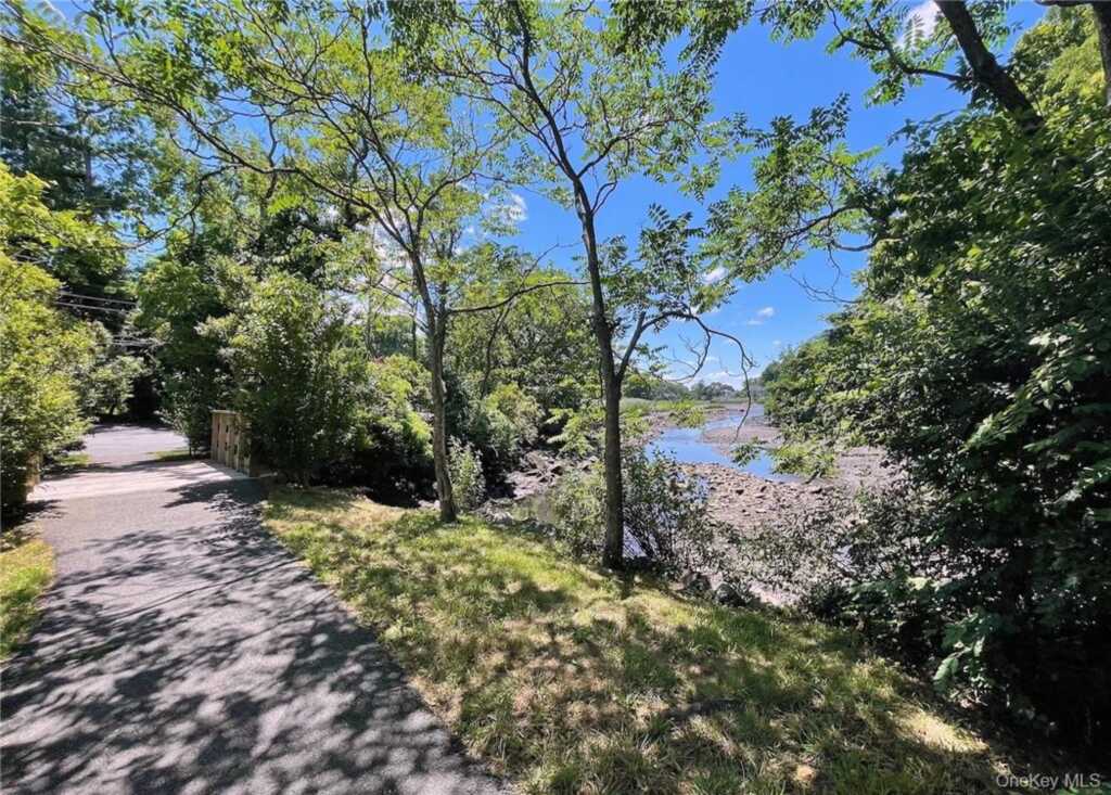 1035 E Boston Post Road, Unit #1-5, Rye, NY 10543 - Photo 20 of 28
