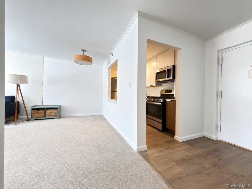 1035 E Boston Post Road, Unit #1-5, Rye, NY 10543 - Photo 3 of 28