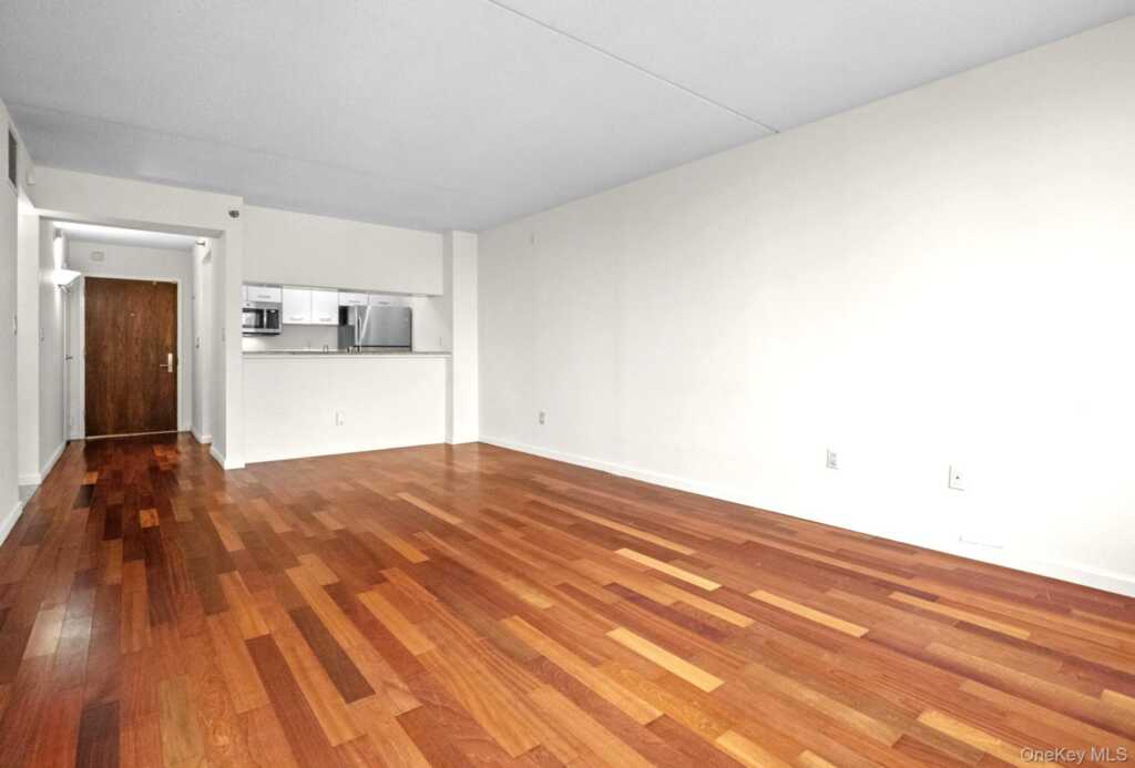 4 Martine Avenue, Unit #1619, White Plains, NY 10606 - Photo 6 of 24