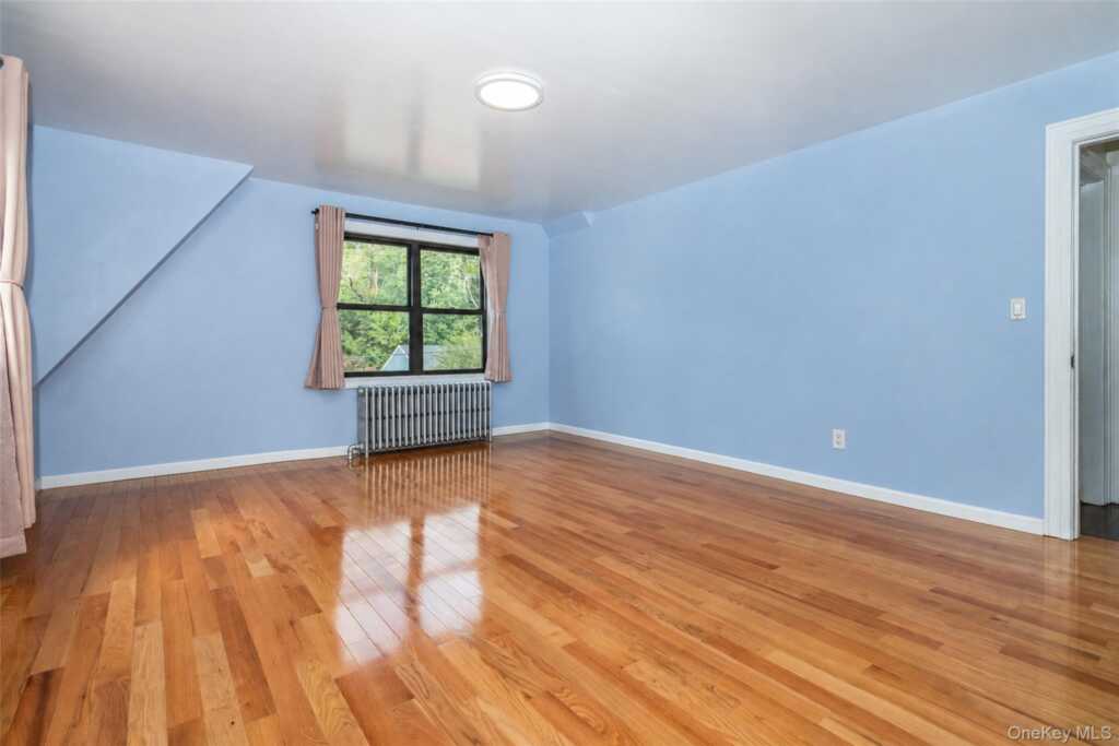 887 Webster Avenue, New Rochelle, NY 10804 - Photo 19 of 31