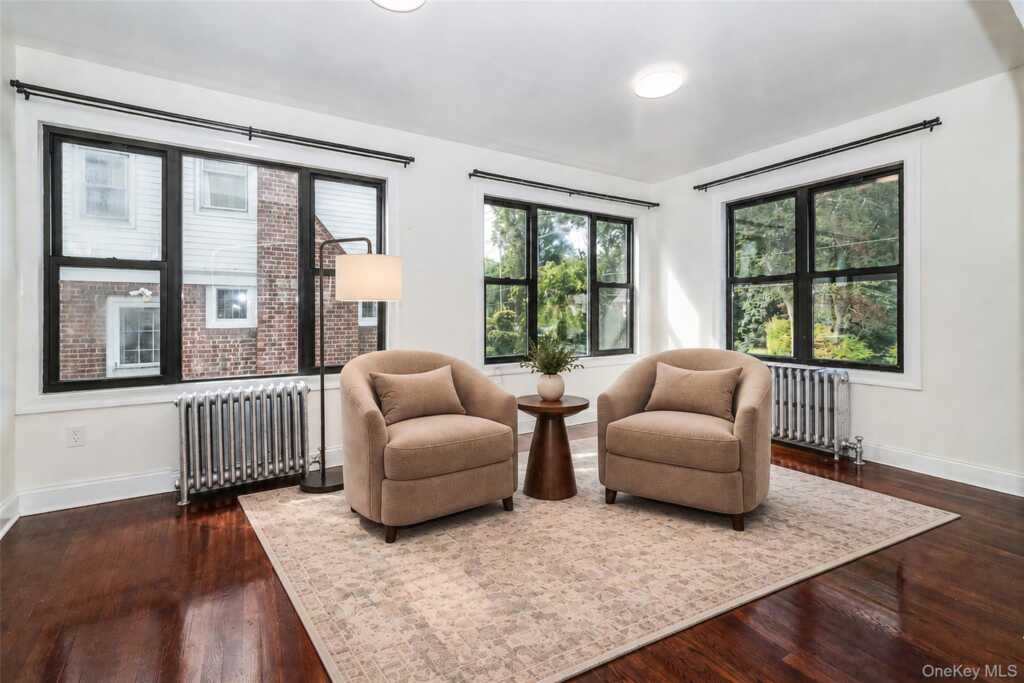 887 Webster Avenue, New Rochelle, NY 10804 - Photo 6 of 31