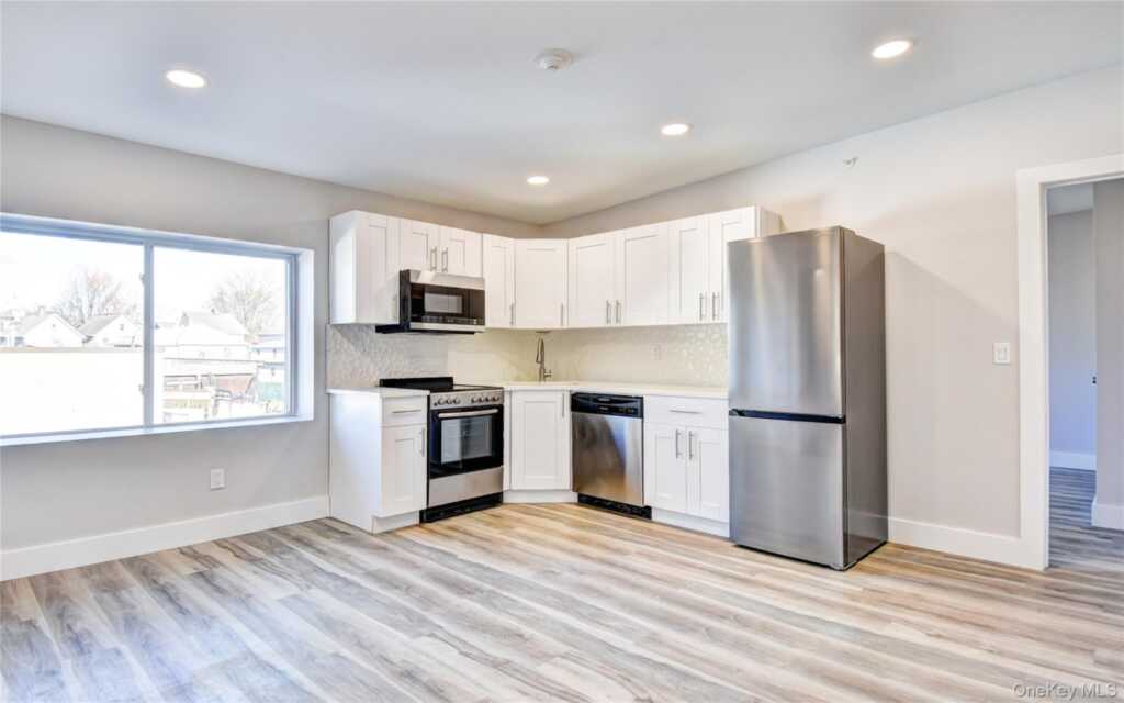 292 Main Street, Unit #211, Nyack, NY 10960